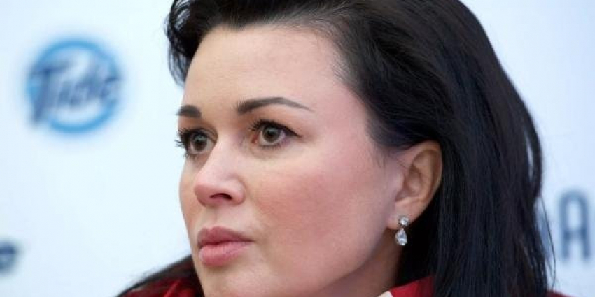 Анастасия Заворотнюк 16 июня, состояние здоровья на сегодня: последние новости, актриса продолжает лечение, данные на 16.06.23г