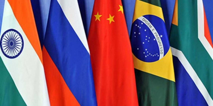 Подрыв БРИКС изнутри: США в отчаянии начали шпионскую игру против РФ