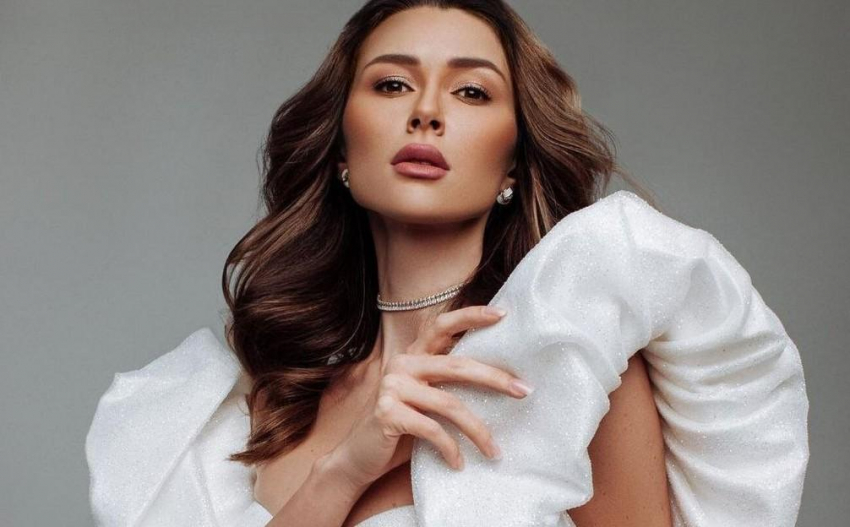 Заворотнюк рассказала об отвалившихся волосах после неудачной процедуры