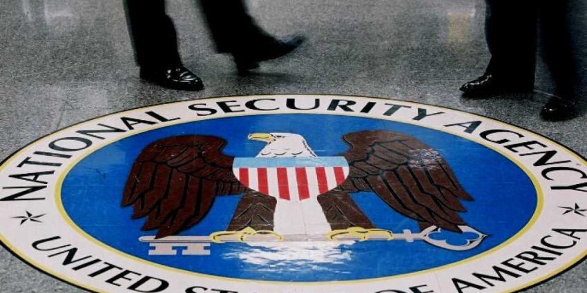 Американские конгрессмены взволнованы. ЦРУ и АНБ продолжают глобальную слежку…