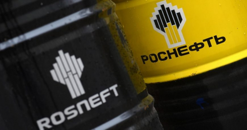 Индия планирует закупать у «Роснефти» нефть по дубайским ценам