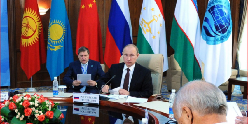 Создание новой валюты ШОС сокрушит доллар — предложение поступило от Ирана и это выгодно не только России