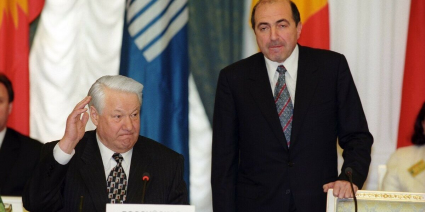Как Борис Березовский заключил договор с Соросом, а затем вместе с Ельциным по частям распродал свою страну
