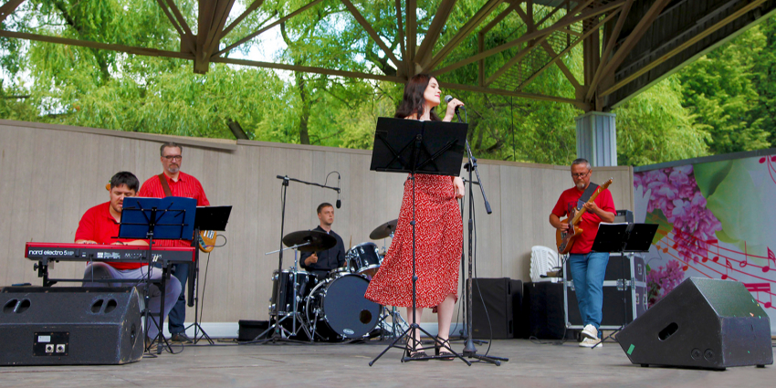 Более 40 бесплатных концертов пройдет в Измайловском парке до конца лета 