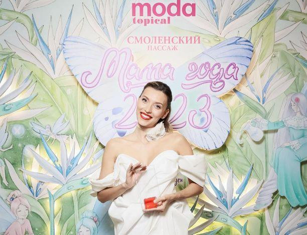 Схватки Регины Тодоренко во время второй беременности начались на беговой дорожке