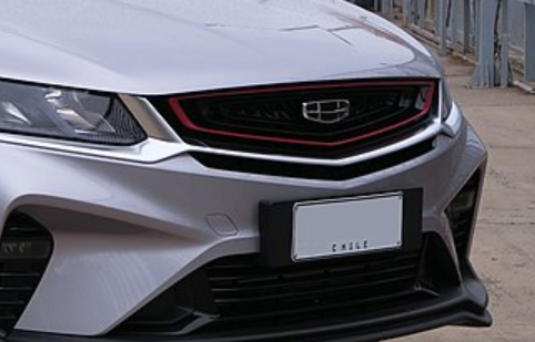 Geely представила 663-сильный седан Galaxy L6 со скромным расходом топлива