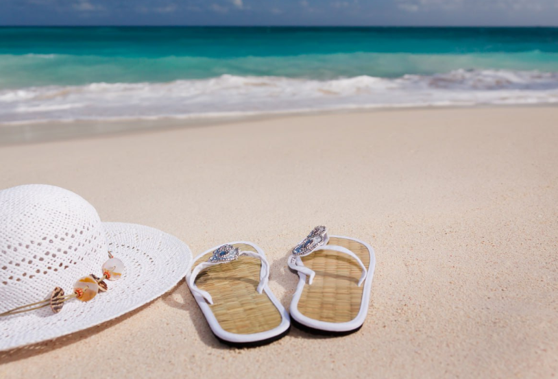 Мусор и грязь: Куда жаловаться на грязные пляжи в России