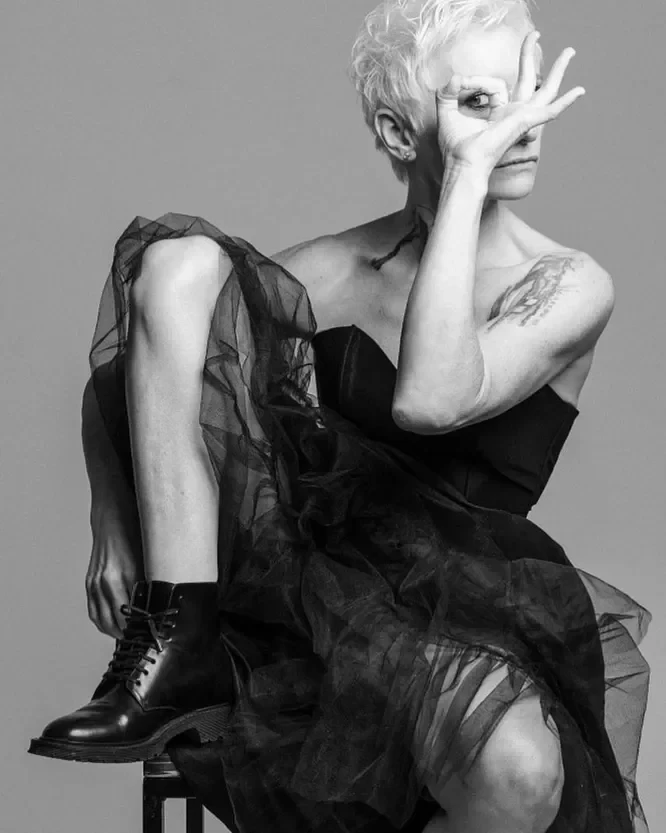 В день своего 49-летия Арбенина снялась полуобнаженной и призналась, что стала «слишком уязвимой»