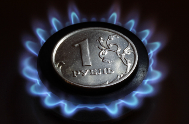 «Ведомости» назвали слабый рубль гарантией исполнения федерального бюджета