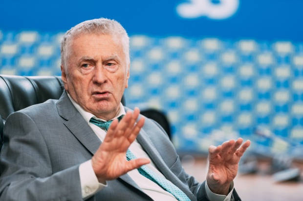 Экс-депутат Худяков считает нейросеть "Жириновский" "издевательством" над памятью Владимира Вольфовича