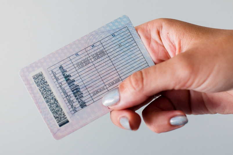 114 владивостокцев лишились водительских прав по искам прокурора города