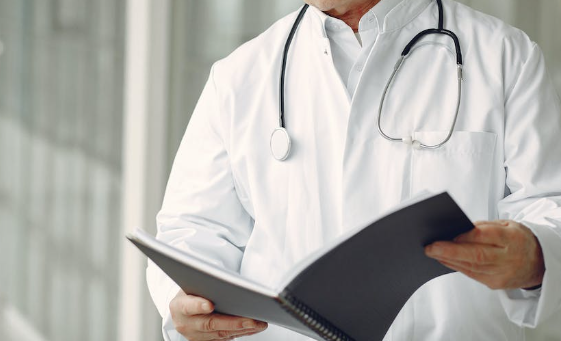 Уролог Мянник назвал три правила безопасного секса