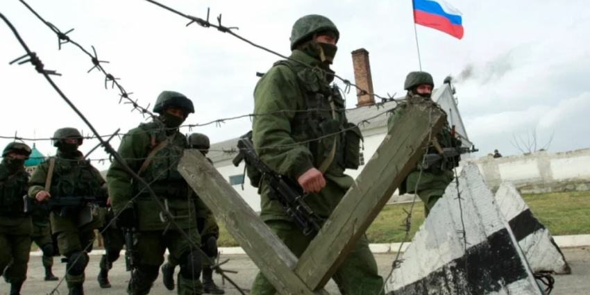 Путин ввел военное положение в РФ — что означает, можно ли менять место жительства гражданам, какие есть строгие запреты? Военное положение в России новости 19.10.2022