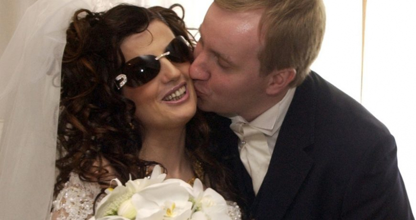 «Плачут и поддерживают друг друга»: в каком состоянии Диана Гурцкая после смерти мужа