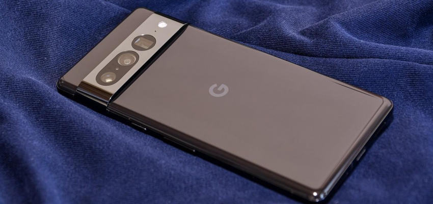 В Сети появилось первое «живое» фото Google Pixel 8 Pro