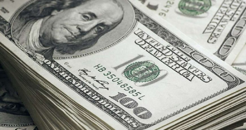 Аналитик Вячеслав Антонов рассказал, вырастет ли доллар до 100 рублей