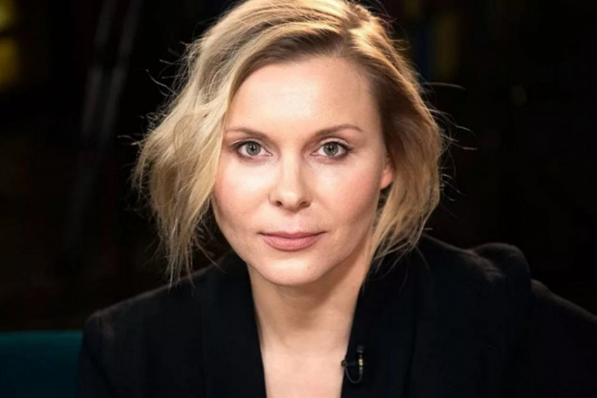 Уехавшая из РФ актриса Яна Троянова едва не умерла из-за начавшейся депрессии