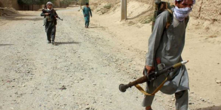 Талибы заявили о размещении на границах с Китаем и Таджикистаном батальона смертников