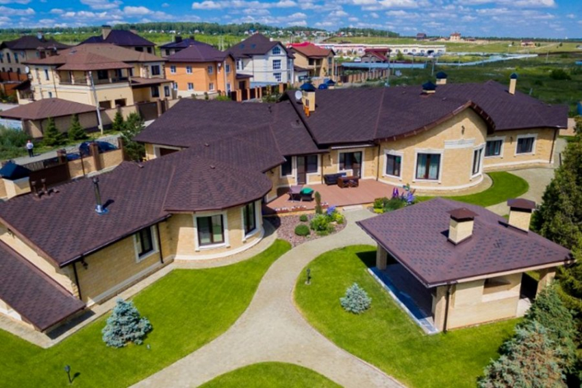 В Челябинске коттеджи подешевели на полмиллиона