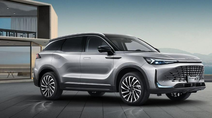 В России появились кроссоверы из Китая BAIC X7 по цене от 3,5 млн рублей