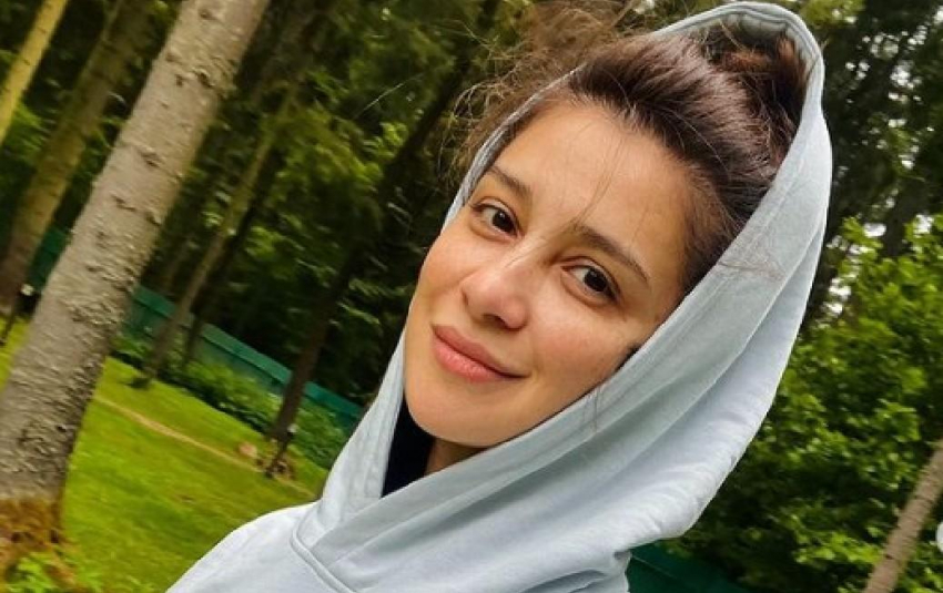 Равшана Куркова в школьные годы столкнулась с буллингом