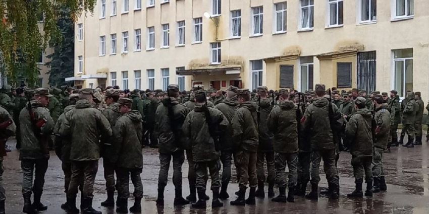 Военным пенсионерам и приравненным к ним лицам сохранят военную пенсию в более высоком размере. Последние новости на сегодня