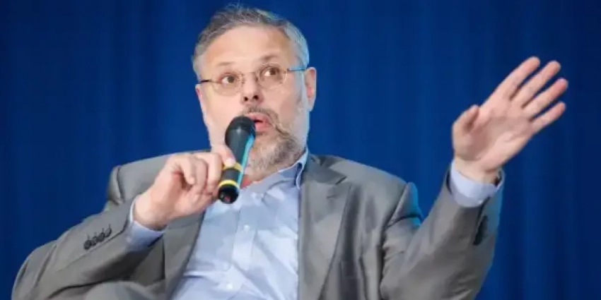 Путин начал «чистку» российской элиты: Хазин назвал сроки начала отставок