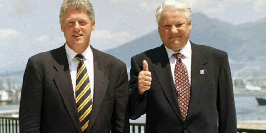 Нашему поколению приходится отстаивать суверенитет России и исправлять ошибки Ельцина и Горбачева