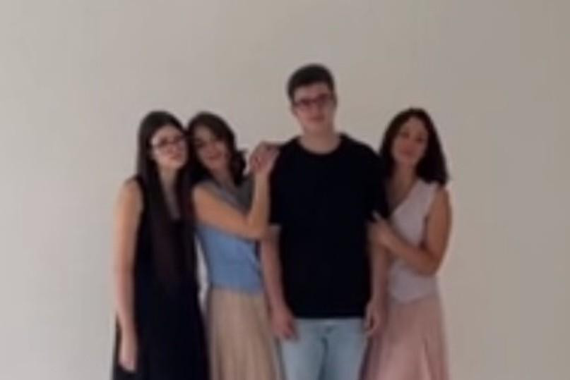 Звезда «Скорой помощи» Екатерина Волкова с трудом уговорила сняться своих трёх детей