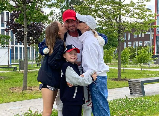 Роман Костомаров получит ручные протезы после сложной операции