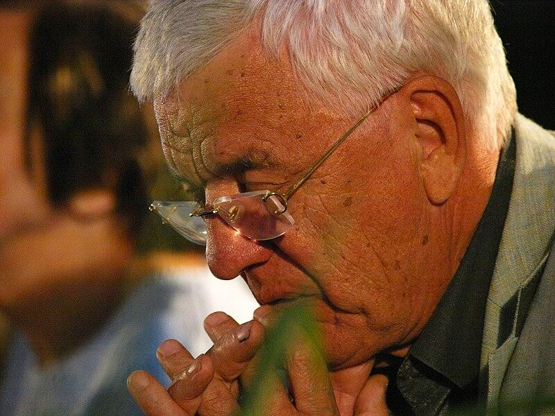 Раймонд Паулс в день смерти жены выступил с концертом в Юрмале