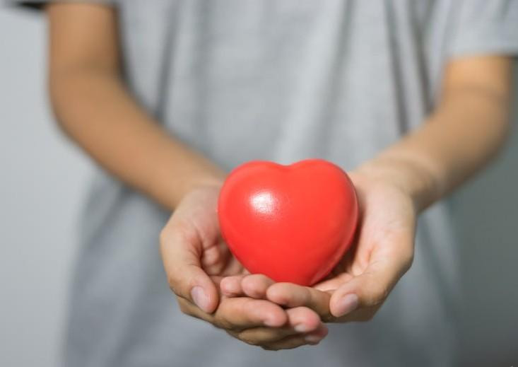 Косметолог Карамышева рассказала о пользе солярия при псориазе