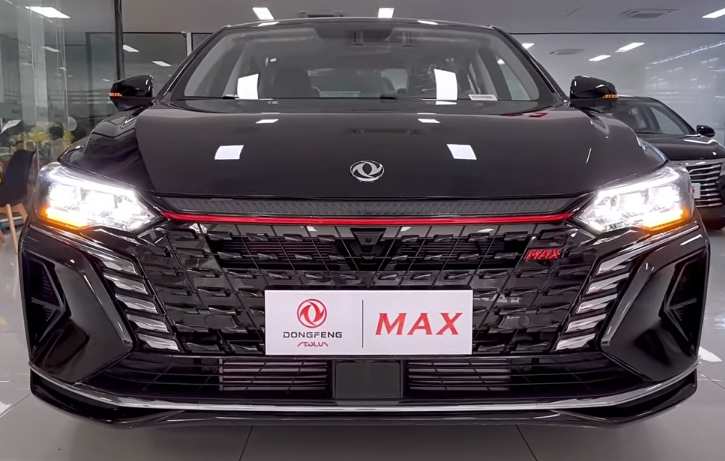 Раскрыта цена китайского седана Dongfeng Aeolus Shine Max для рынка России