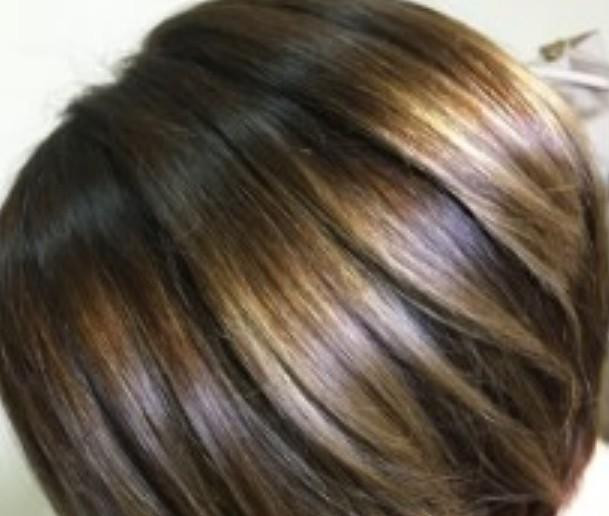 Врач-трихолог Лепехова рассказала, почему вредно спать с мокрой головой