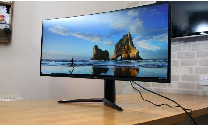 Ученые Хакасского государственного университета увеличили срок службы экранов и мониторов