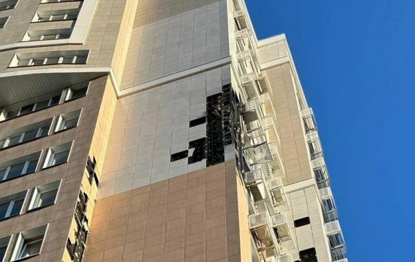 Украинские атаки на Белгородскую область: в Белгороде повреждена многоэтажка, подробности