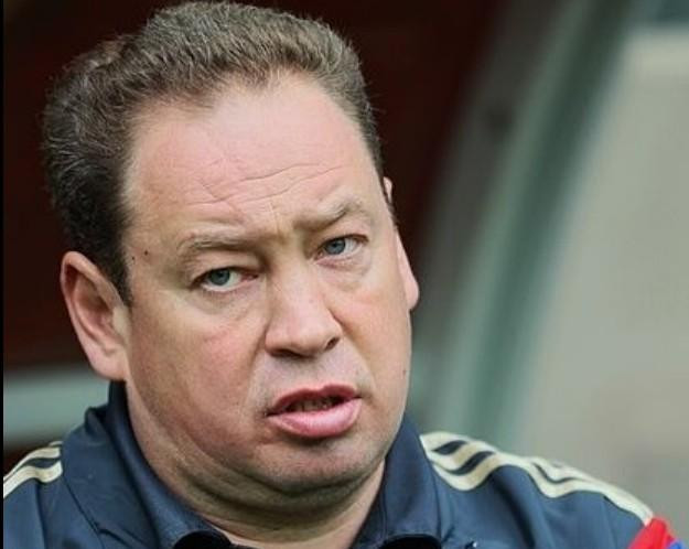 Тренер Слуцкий заявил, что не жалеет о фразе в адрес журналиста, а критика ему «по барабану»