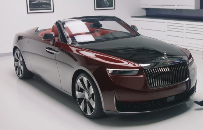 Rolls-Royce представил двухместный родстер за 30 миллионов долларов