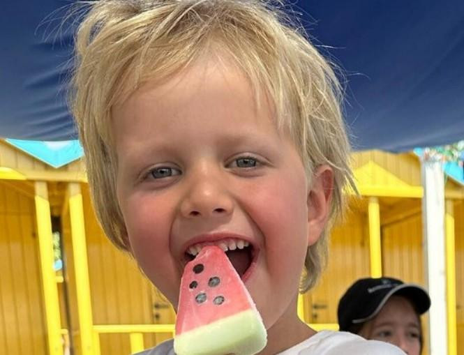 Ксения Собчак опубликовала фото подросшего сына от Максима Виторгана