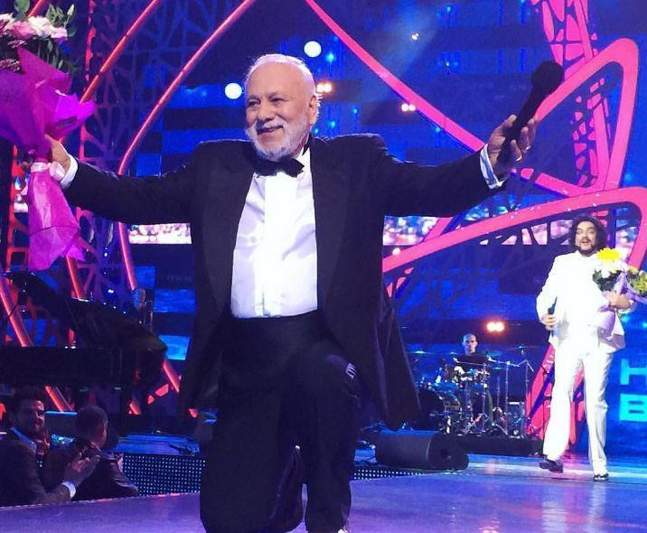 Сиделка Бедроса Киркорова Мельникова опровергла слухи о любовном романе с артистом