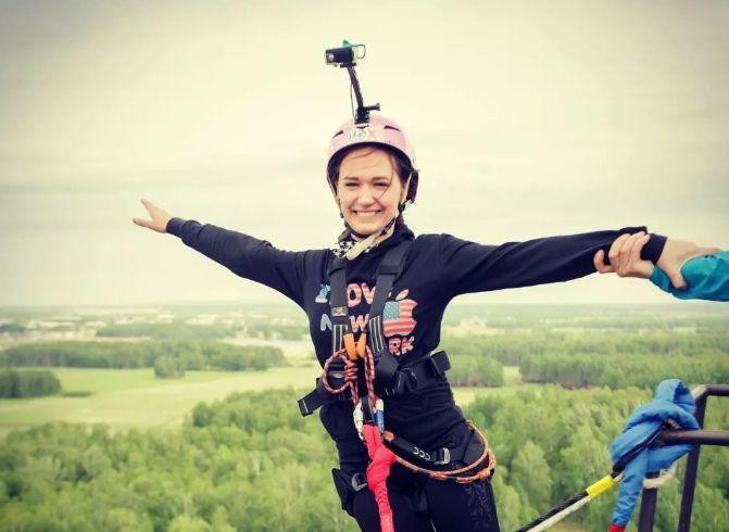 В Сети появились фото с похорон звезды шоу «Пацанки» Юлии Михайловой