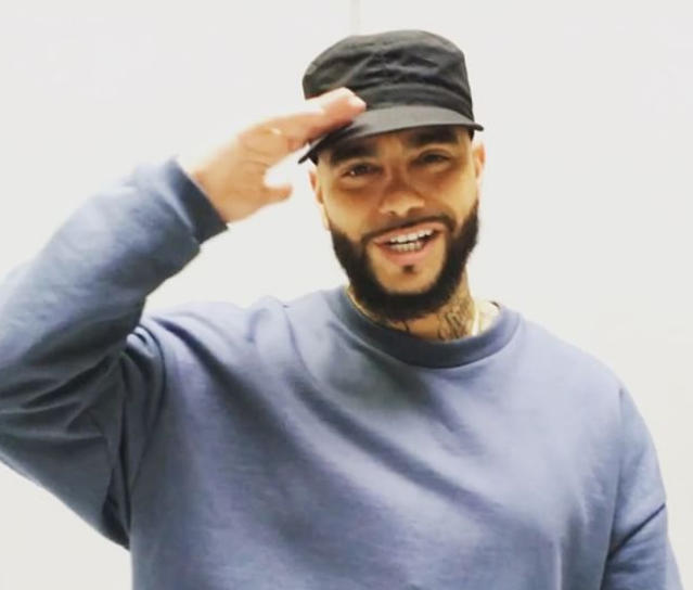 Сеть кофеен Stars Coffee в 2022 году принесла Тимати 380 млн рублей