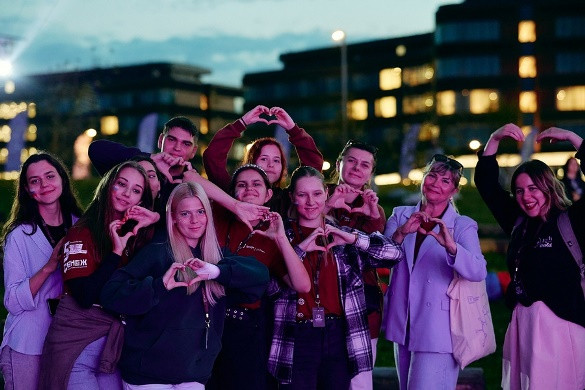 Участниками третьей смены «Помогать» на территории смыслов» стали 350 молодых людей 