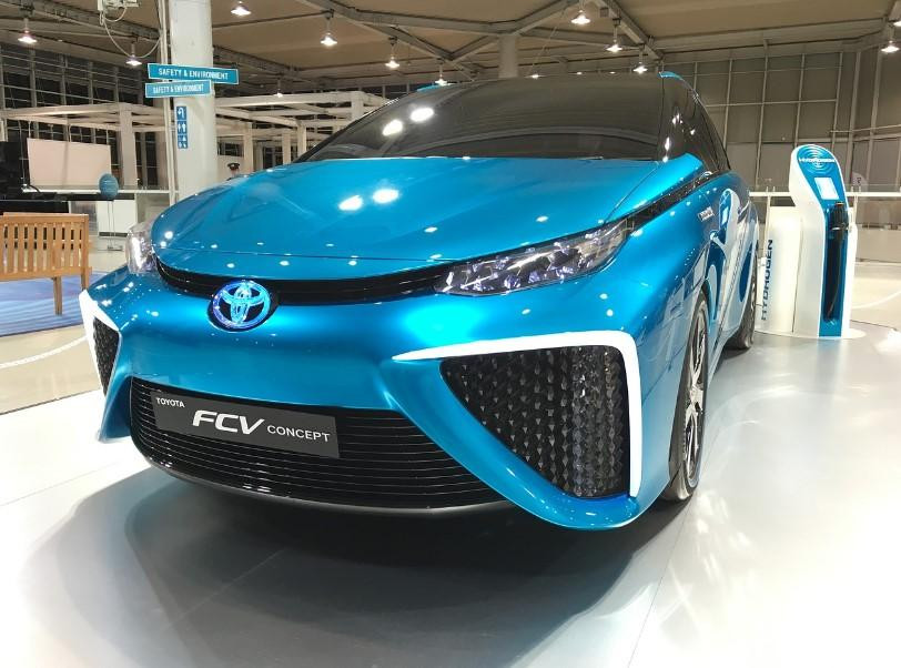 Компания Toyota приостановила работу 14 заводов в Японии из-за сбоя на производстве