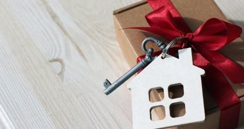 В России запретили менять УК в течение года после ее выбора