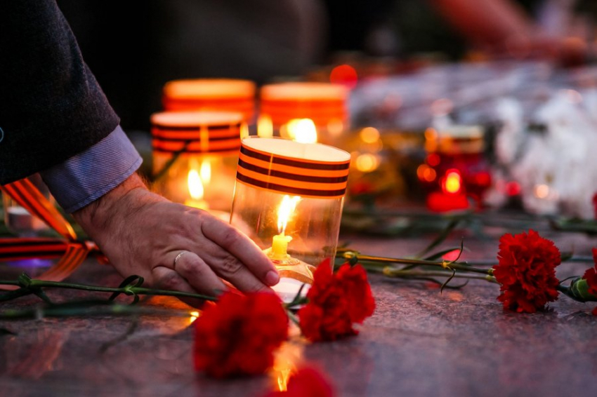 В Ярославской области похоронили 44-летнего участника СВО РФ Алексея Гомырова