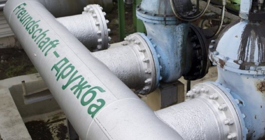 Происшествие на нефтепроводе «Дружба»: одна нитка отключена из-за утечки в Польше