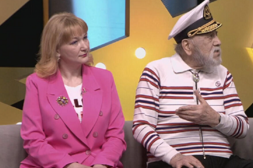 Сиделка Киркорова заявила, что их с певцом связывают деловые отношения