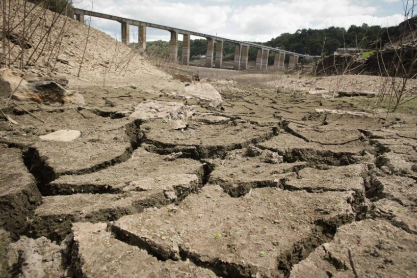 FT: засуха и плохая политика приведут к глобальному дефициту воды в Европе