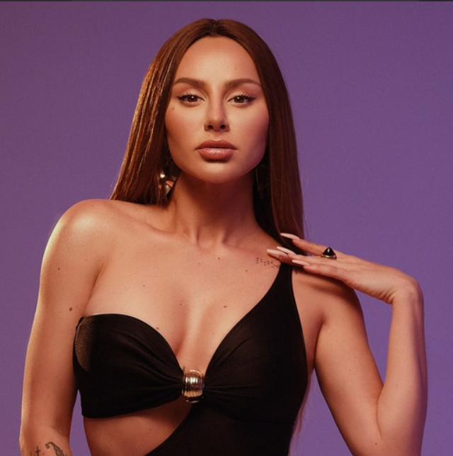 Анну Асти предложили сделать новой Примадонной в России